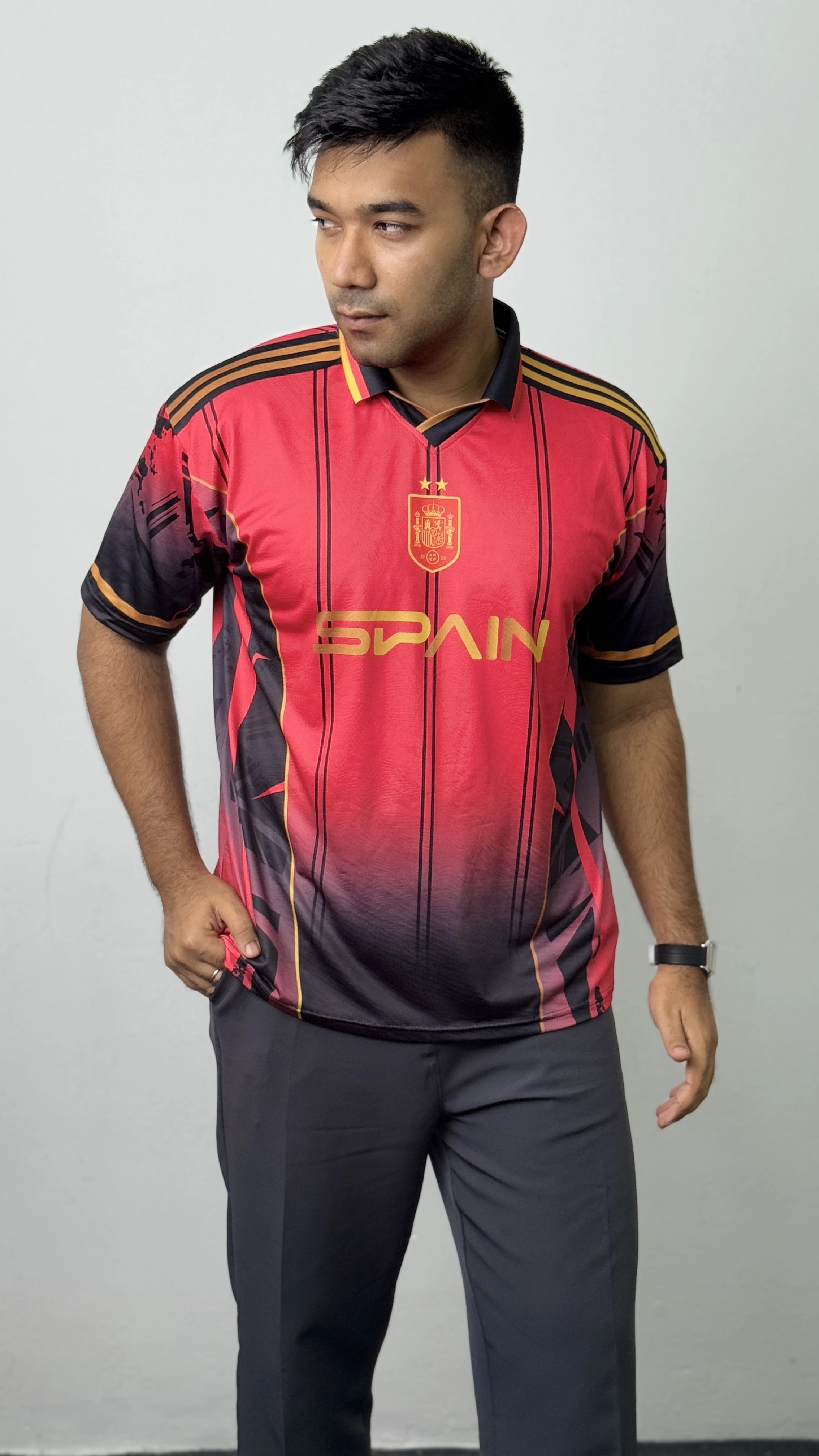Spain Two-Star Champions Retro Jersey – Red & Black Edition