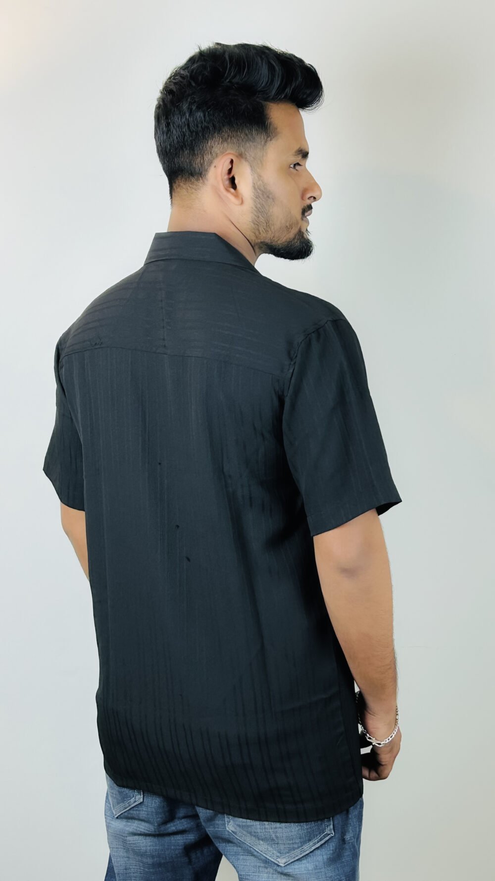 men’s black cuban collar short sleeve shirt – sleek & minimalist style